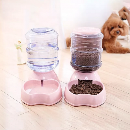 2021 Luxury Smart Automatic Pet Dog Cat Food Water Dispenser Bottle Convenient Fast And Time-saving Water